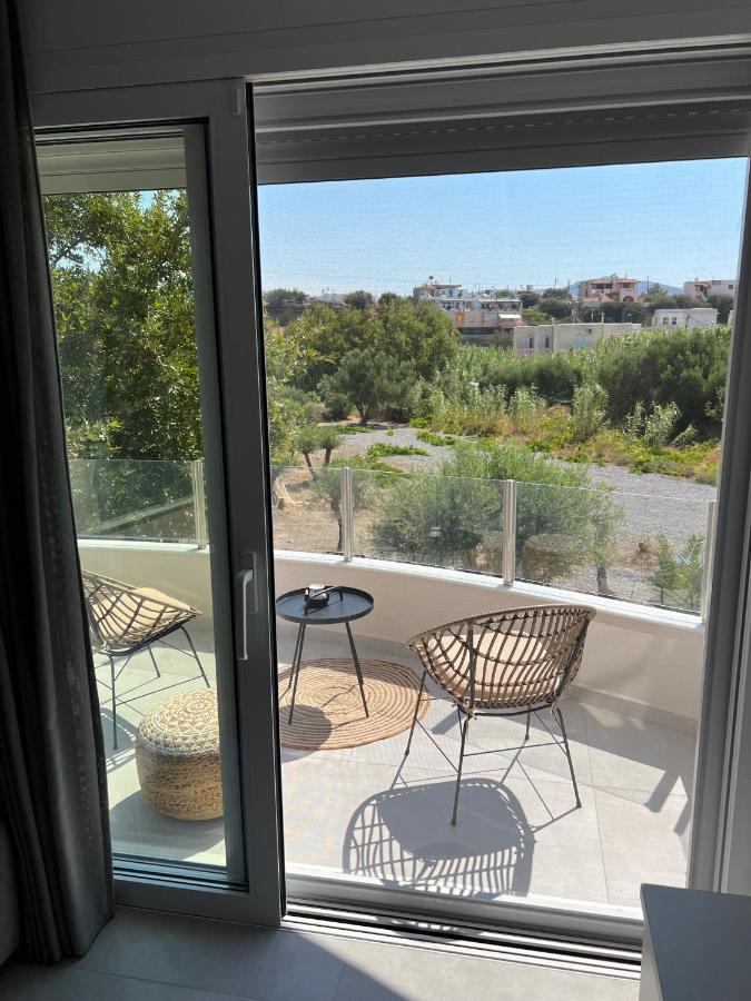 Aelia Apartments Makrýgialos Eksteriør bilde