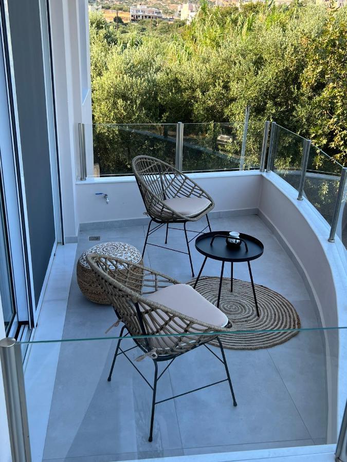 Aelia Apartments Makrýgialos Eksteriør bilde